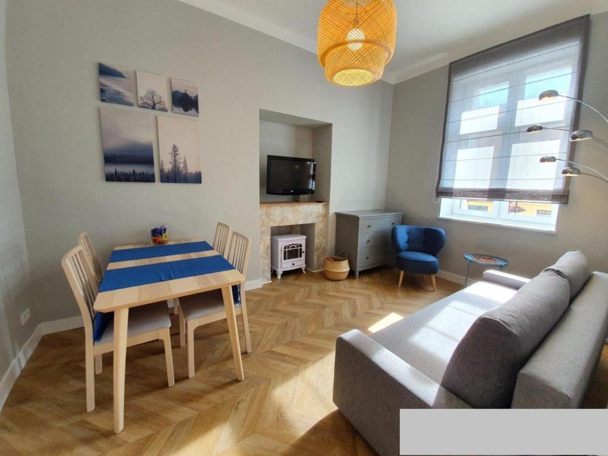 Apartament Dworcowa 100 M Do Pkp Kolobrzeg Exterior photo